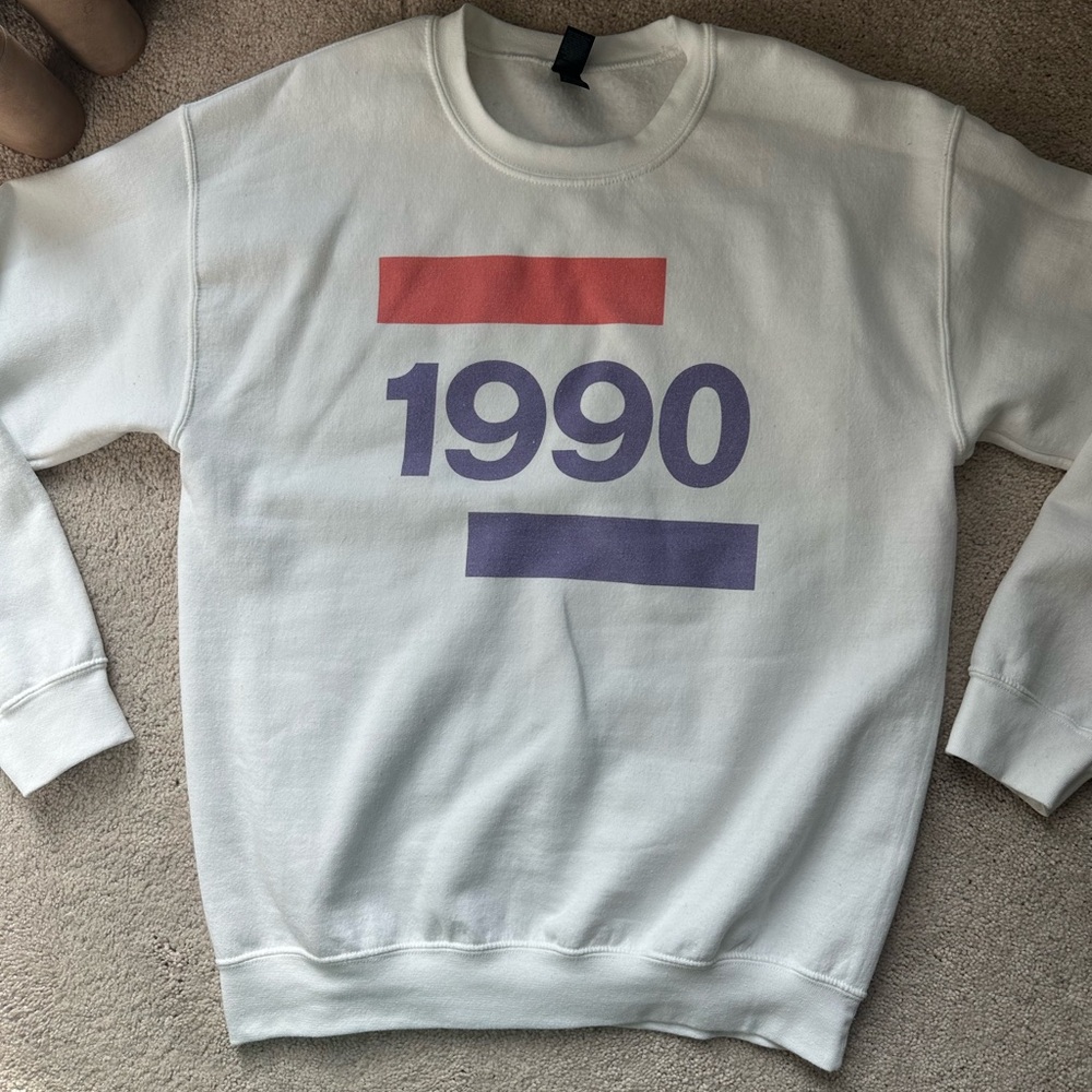 1990 Sweatshirt size medium